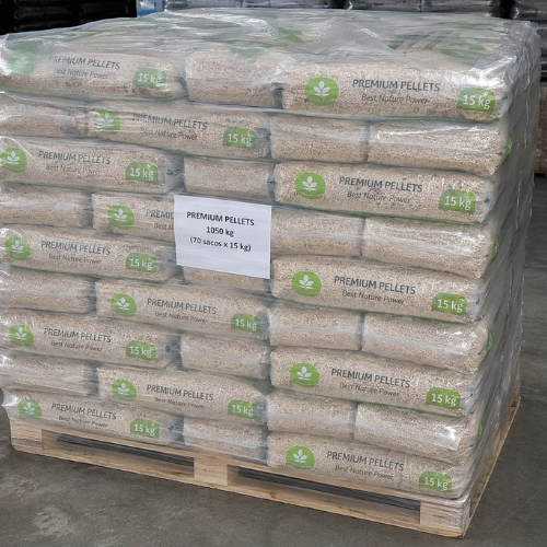 PREMIUM PELLETS Dřevěné smrkové pelety EN plus A1/ 1050Kg ( 70Ks x 15 kg )
