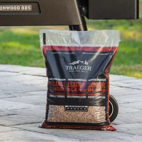 Dřevěné pelety TRAEGER, směs Signature FSC, 630 kg ( 70 pytlů × 9 kg )